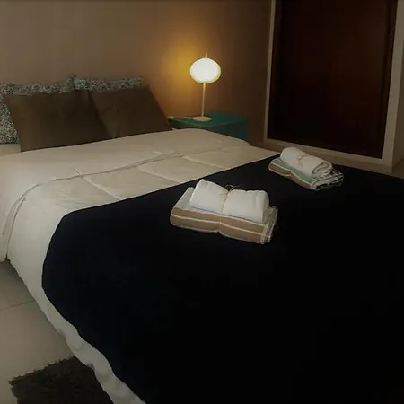 West House Praia Do Cerro * Peniche
